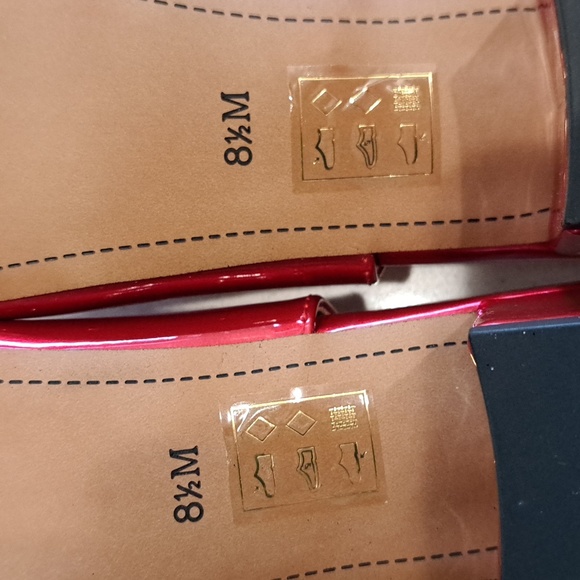 NWOT J. Renee Faaye heels - Picture 12 of 13